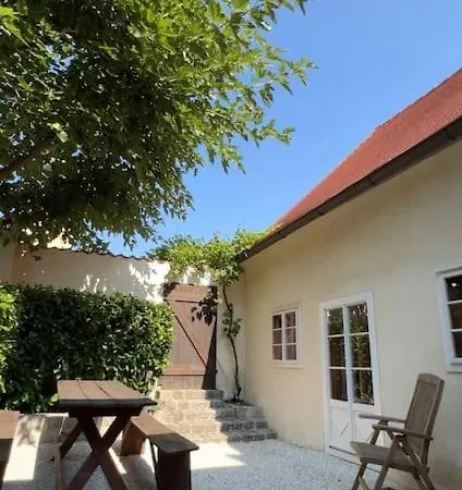 Gastehaus Am Historischen Hadersdorfer Hauptplatz Apartman *
